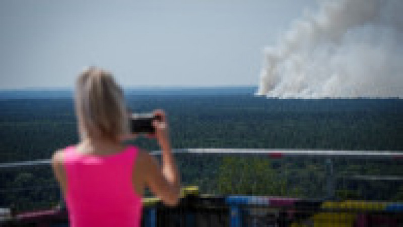 Fumul incendiului din pădurea Grunewald era vizibil de la distanță Foto: Profimedia Images | Poza 4 din 14