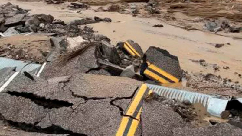 Ploile torențiale au stricat drumurile de acces din Valea Morții Foto: Profimedia Images