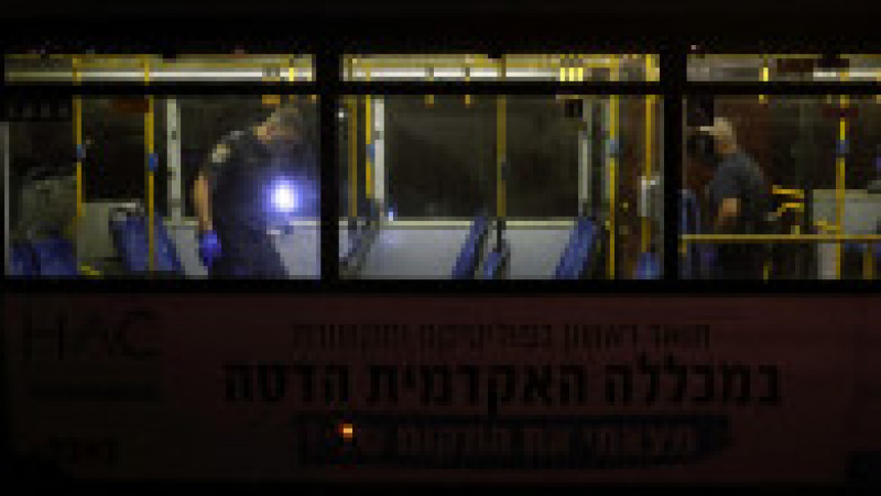 Şapte oameni au fost răniți într-un atac armat asupra unui autobuz, comis în centrul Ierusalimului. Foto: Profimedia | Poza 4 din 9