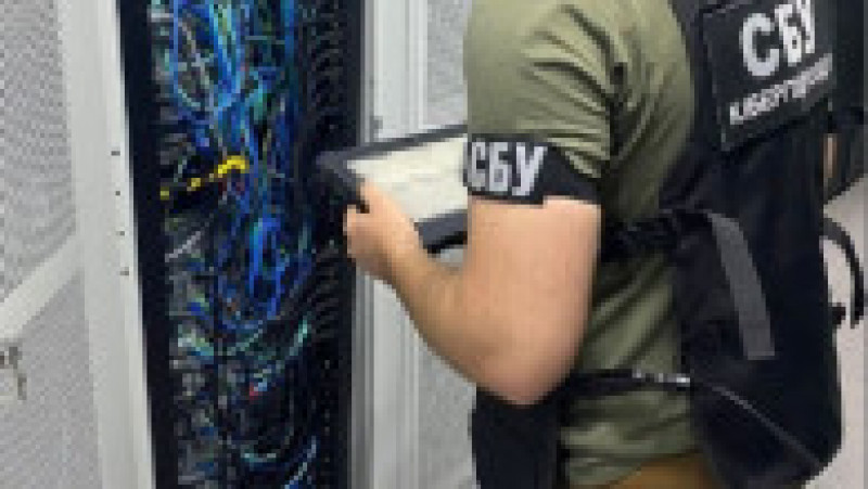 SBU a găsit o cameră subterană în Kiev, folosită de hackeri ruși pentru atacuri cibernetice. Foto: SBU/ Telegram | Poza 1 din 4