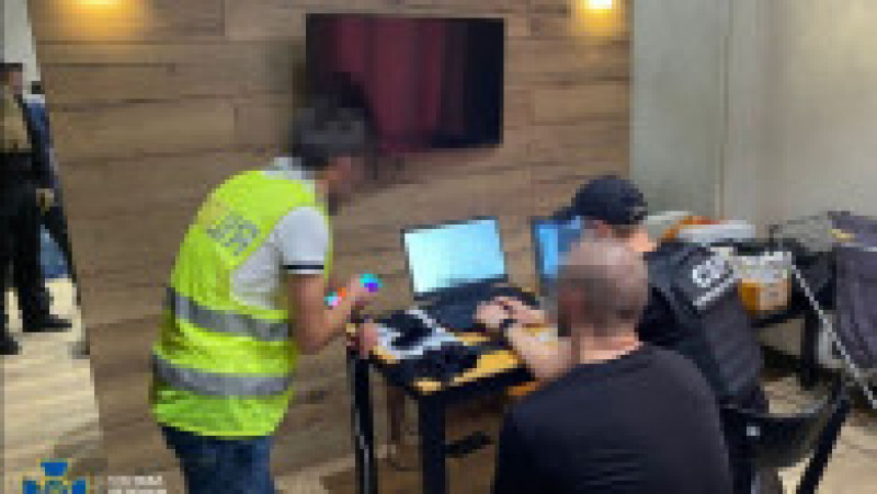SBU a găsit o cameră subterană în Kiev, folosită de hackeri ruși pentru atacuri cibernetice. Foto: SBU/ Telegram | Poza 3 din 4