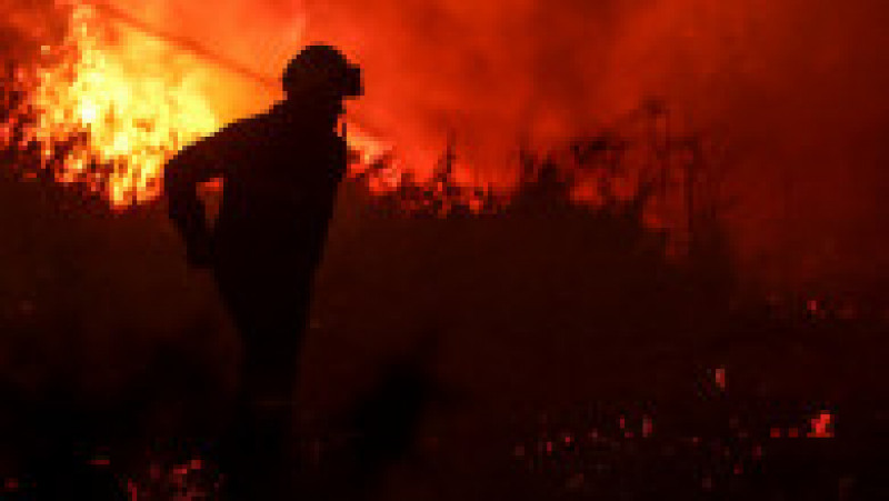 România sare în ajutorul pompierilor care luptă cu flăcările de lângă Bordeaux. foto: Profimedia Images | Poza 13 din 13
