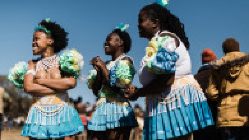 Încoronarea noului rege Zulu este celebrată cu ceremonii și dansuri exotice Foto: Profimedia Images | Poza 4 din 35