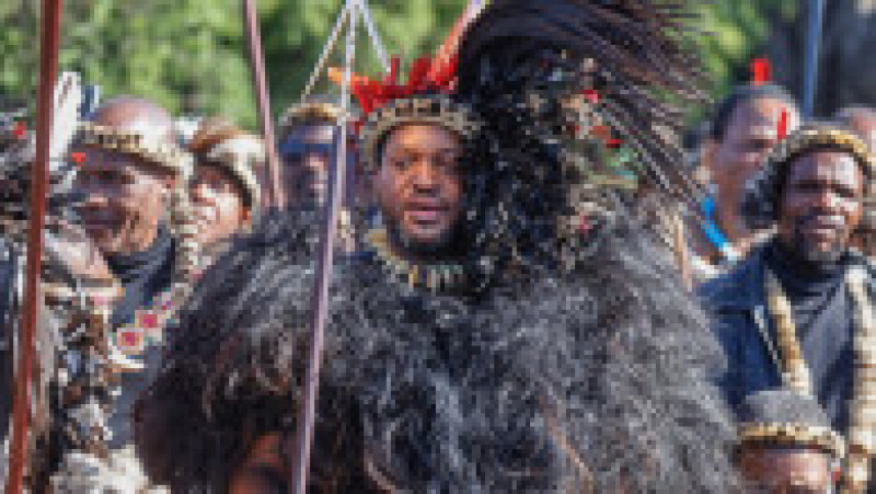 Încoronarea noului rege Zulu este celebrată cu ceremonii și dansuri exotice Foto: Profimedia Images | Poza 2 din 35