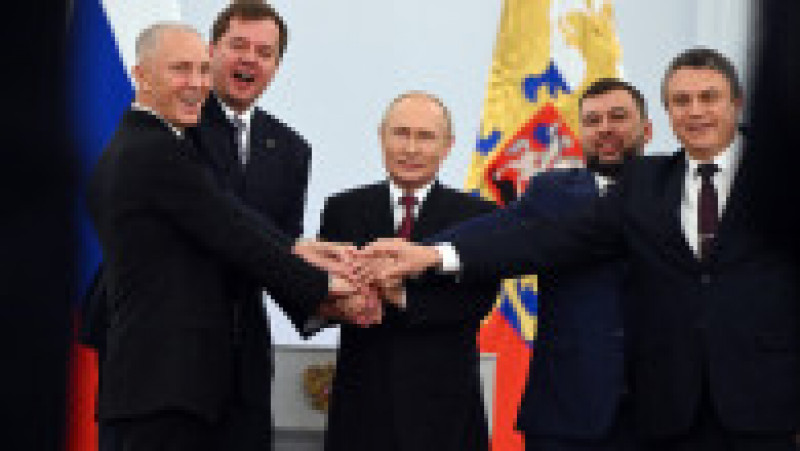 Putin și liderii celor patru regiuni anexate de Rusia. Foto: Profimedia Images | Poza 2 din 7