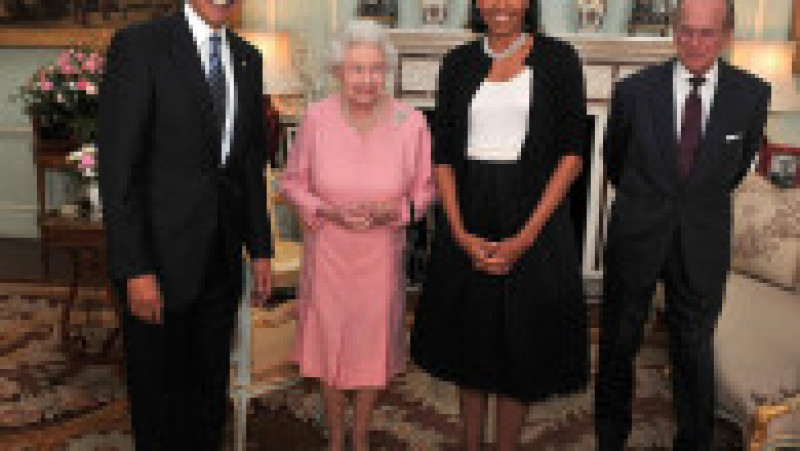 Regina Elisabeta a II-a și prințul Philip alături de președintele american Barack Obama și soția sa Michelle. 1 aprilie 2009. Sursa foto: Profimedia Images | Poza 19 din 38