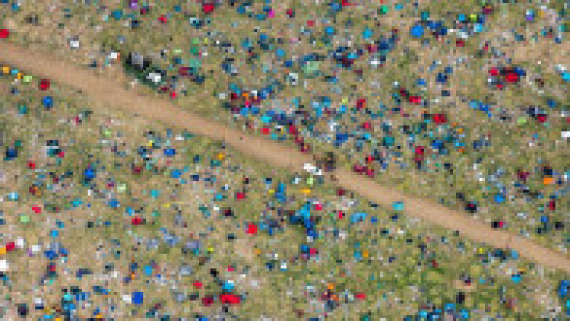 Imagini surprinse din dronă cu dezastrul lăsat în urmă de spectatori la Festivalul Reading din Anglia FOTO: Profimedia Images | Poza 26 din 33