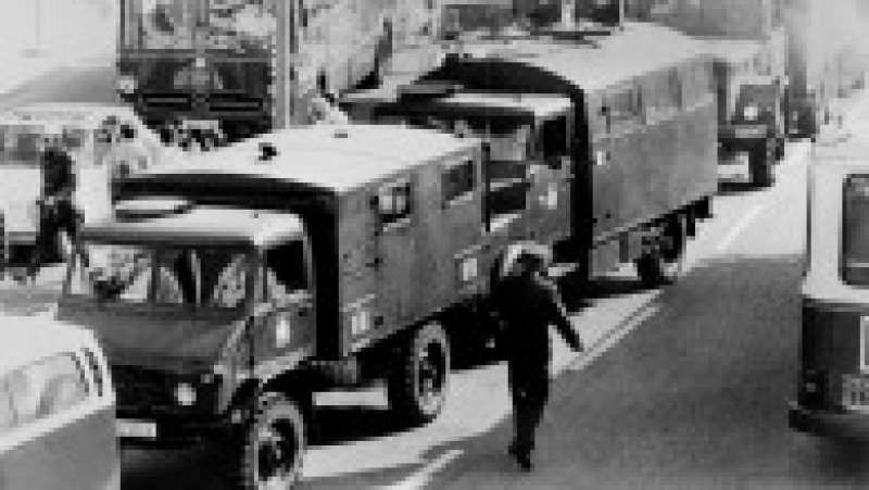 Mai multe vehicule blindate sosesc în Satul Olimpic pe 5 septembrie 1972. Sursa foto: Profimedia Images | Poza 10 din 26