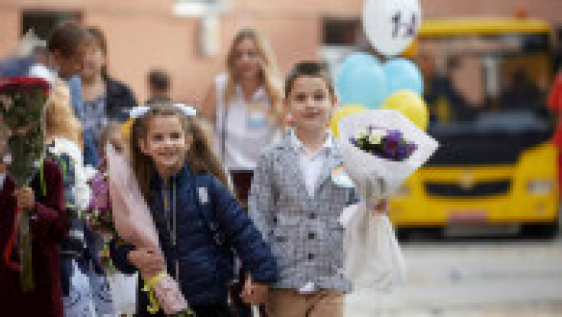 Copiii au fost bucuroși să revină la școală, în ciuda războiului Foto: Profimedia Images | Poza 3 din 24