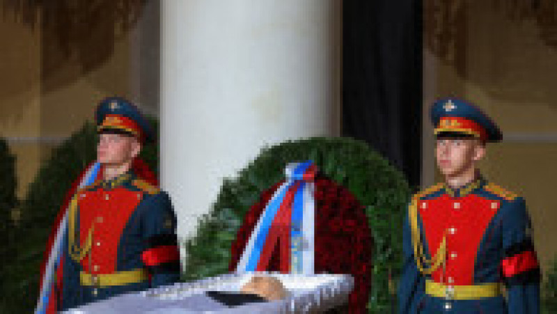 Trupul lui Gorbaciov a fost depus la Sala Coloanelor, din Moscova. Foto: Profimedia Images | Poza 1 din 12