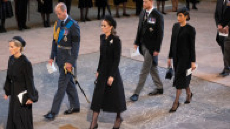 Prințul Harry nu va purta uniforma militară la ceremonia de înmormântare a Reginei Elisabeta a II-a.. FOTO: Profimedia Images | Poza 1 din 10