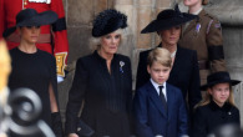 William și Harry nu s-au privit în ochi și au evitat orice interacțiune la înmormântarea Reginei Elisabeta. Foto: Profimedia | Poza 5 din 9