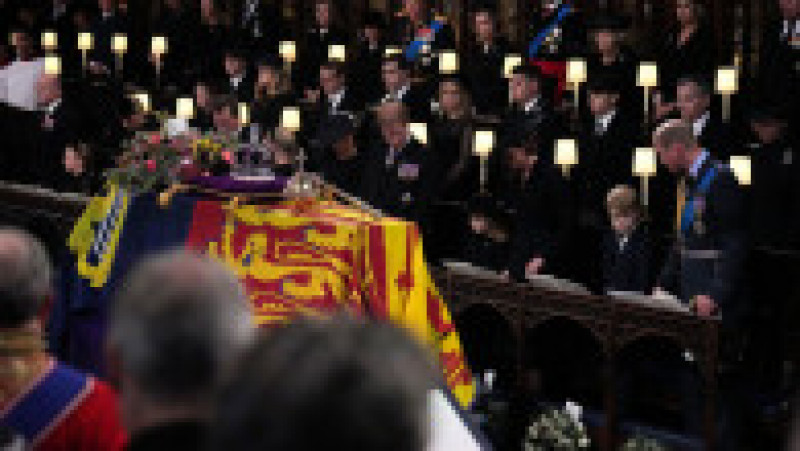 William și Harry nu s-au privit în ochi și au evitat orice interacțiune la înmormântarea Reginei Elisabeta. Foto: Profimedia | Poza 7 din 9