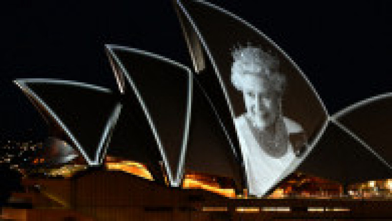 Autoritățile din Sydney au adus un omagiu reginei Elisabeta a II-a a Marii Britanii, care a fost și regina Australiei. Foto: Profimedia | Poza 5 din 7