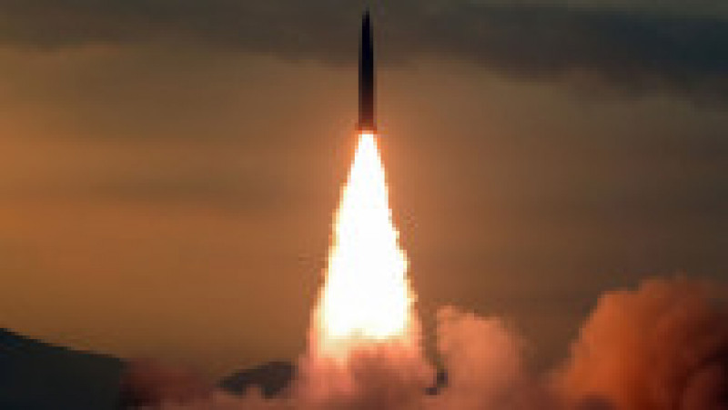 Coreea de Nord spune că testele cu rachete au simulat un război real cu arme nucleare tactice. FOTO: Profimedia Images | Poza 4 din 10