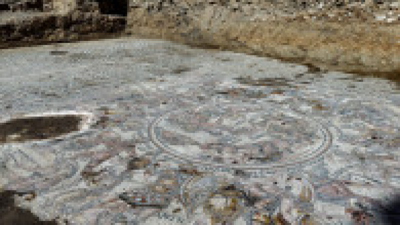 Un mozaic vechi de 1.600 de ani, cu informații despre războiul troian, a fost descoperit în Siria. FOTO: Profimedia Images | Poza 7 din 9