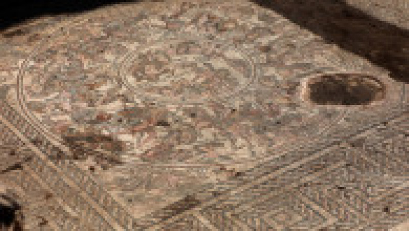 Un mozaic vechi de 1.600 de ani, cu informații despre războiul troian, a fost descoperit în Siria. FOTO: Profimedia Images | Poza 9 din 9