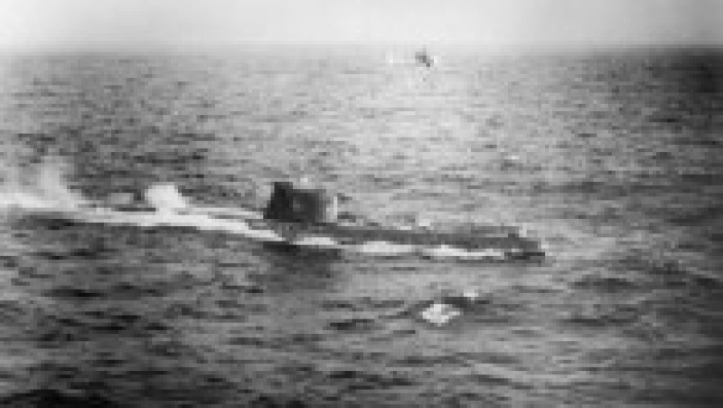 Submarinul sovietic B-59 implicat în incidentul care ar fi putut declanșa un război nuclear. Captură foto: Twitter / @kamilkazani | Poza 2 din 12
