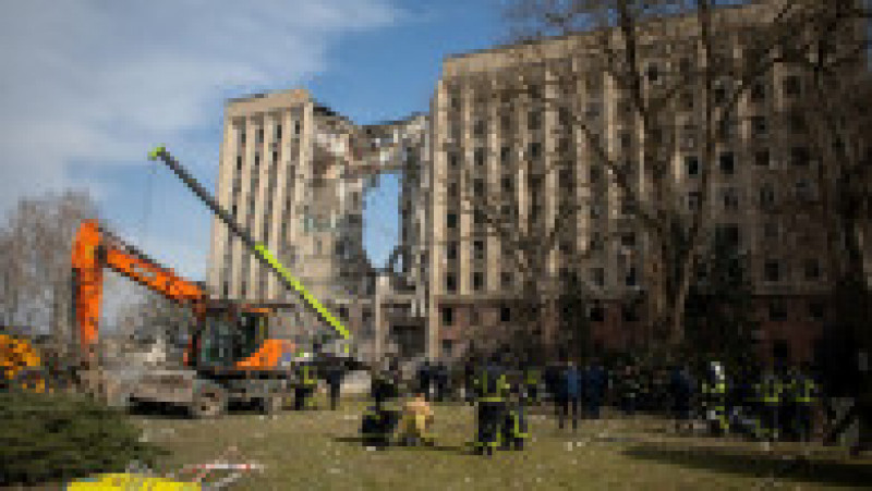 Urmările bombardamentului cu rachete Kalibr asupra clădirii în care se află și biroul guvernatorului orașului Nikolaev. Foto; Profimedia Images | Poza 64 din 69