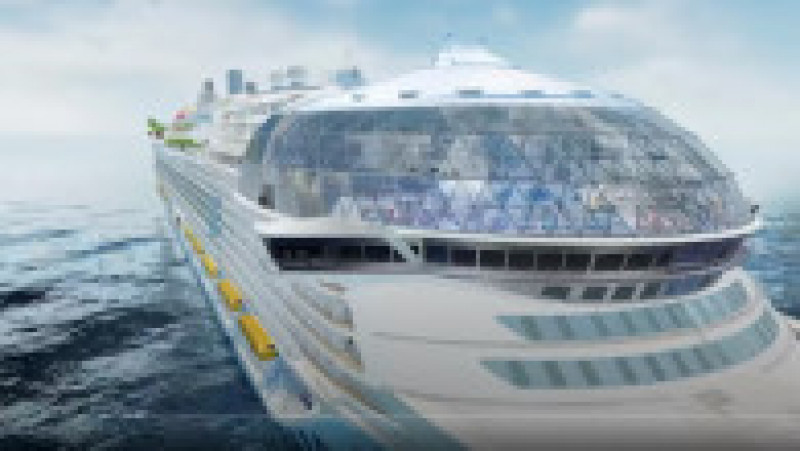 „Icon of the Seas” va putea găzdui la bord aproape 10.000 de persoane Foto: Royal Caribbean | Poza 4 din 39