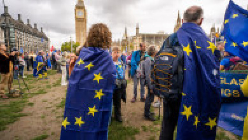 Mii de persoane, reunite sub sloganul Rejoin EU, o mișcare anti-Brexit, au manifestat la Londra cerând ca Marea Britanie să reintre în UE Foto: Profimedia Images | Poza 13 din 21