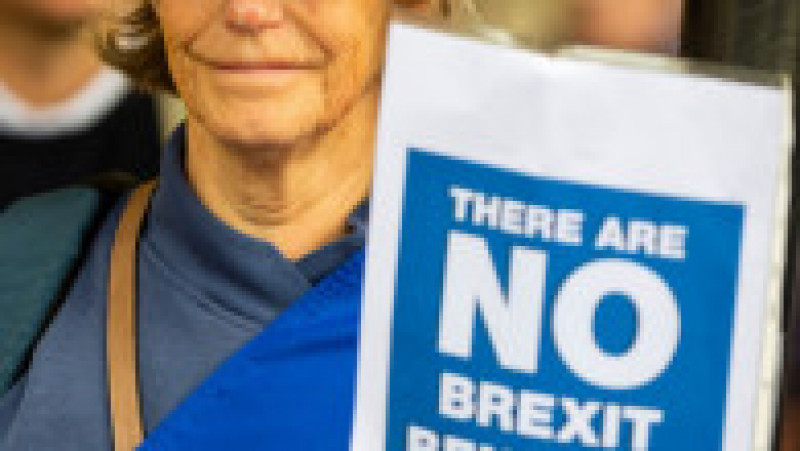 Mii de persoane, reunite sub sloganul Rejoin EU, o mișcare anti-Brexit, au manifestat la Londra cerând ca Marea Britanie să reintre în UE Foto: Profimedia Images | Poza 5 din 21
