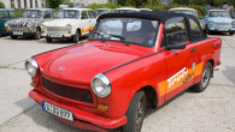 În urmă cu 65 de ani, în 1957, primul autoturism Trabant ieșea de pe linia de fabricație a uzinii din Zwickau. Sursa foto: Profimedia Images | Poza 7 din 43