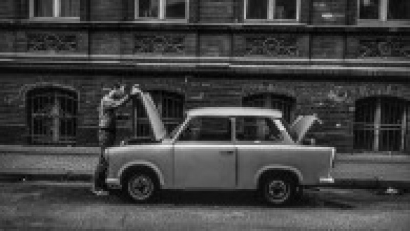 În urmă cu 65 de ani, în 1957, primul autoturism Trabant ieșea de pe linia de fabricație a uzinii din Zwickau. Sursa foto: Profimedia Images | Poza 32 din 43