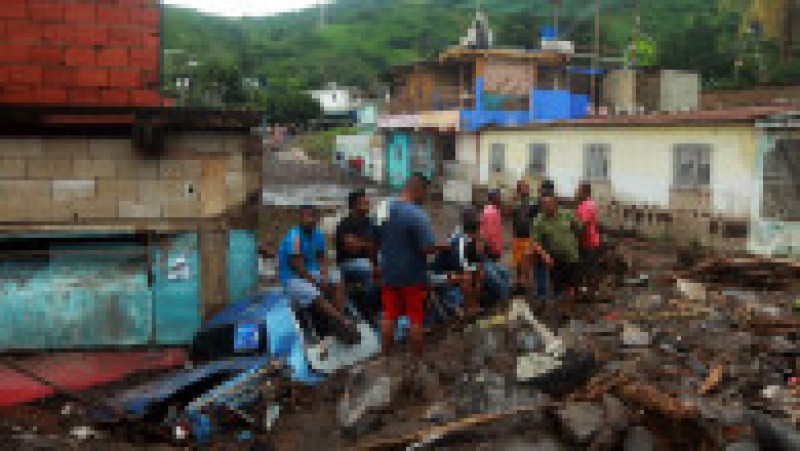 Cel puțin șapte oameni au murit în Venezuela, în urma alunecărilor de teren provocate de ploile torențiale. FOTO: Profimedia Images | Poza 6 din 9