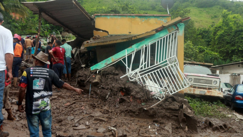 Cel puțin șapte oameni au murit în Venezuela, în urma alunecărilor de teren provocate de ploile torențiale. FOTO: Profimedia Images