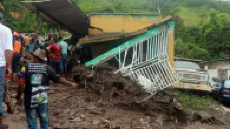 Cel puțin șapte oameni au murit în Venezuela, în urma alunecărilor de teren provocate de ploile torențiale. FOTO: Profimedia Images | Poza 1 din 9