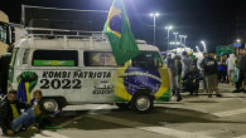 Șoferii de camioane îl susțin pe Bolsonaro după ce acesta a scăzut prețurile la motorină și la combustibili. Foto: Profimedia Images | Poza 4 din 16