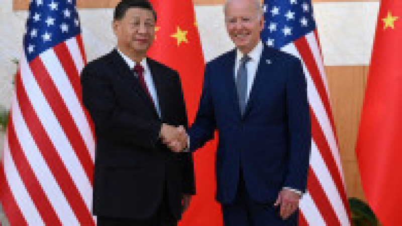 Preşedinţii anerican Joe Biden şi omologul său chinez, Xi Jinping, s-au întâlnit luni în stațiunea Bali din Indonezia. Foto: Profimedia Images | Poza 2 din 8