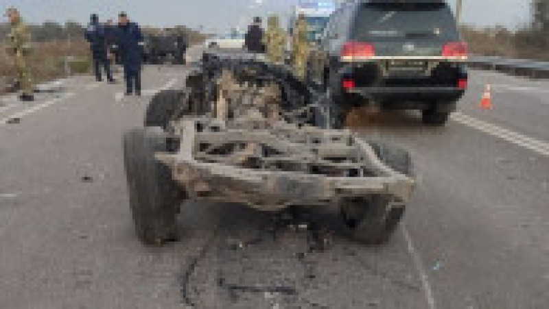 Imagini cu mașina distrusă a liderului prorus din Herson. Foto: RIA/Twitter | Poza 8 din 9