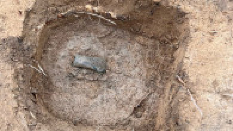 Topoare și o uneltă vechi de 3.000 de ani au fost descoperite într-o pădure de lângă Ocna Mureș. Sursa foto: Kolosvari Csaba / Facebook | Poza 20 din 26