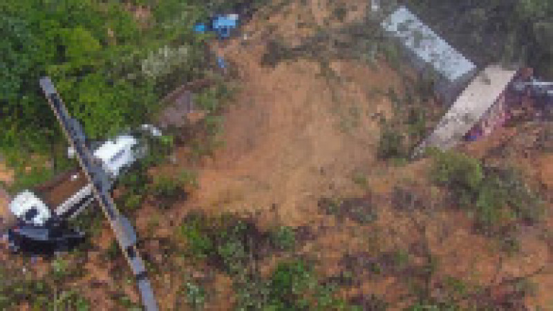 O alunecare de teren uriașă a distrus o autostradă din Brazilia. Foto: Profimedia Images | Poza 5 din 7