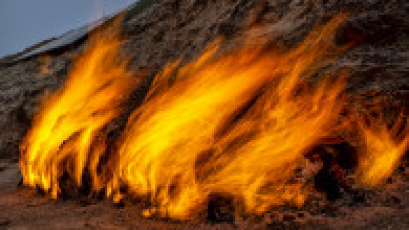 Focul care arde neîncetat de 4.000 de ani. Foto: Getty Images | Poza 10 din 11