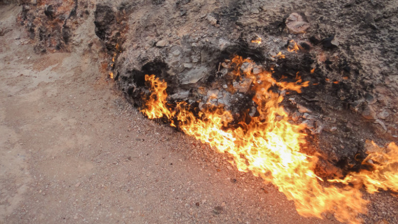 Focul care arde neîncetat de 4.000 de ani. Foto: Getty Images