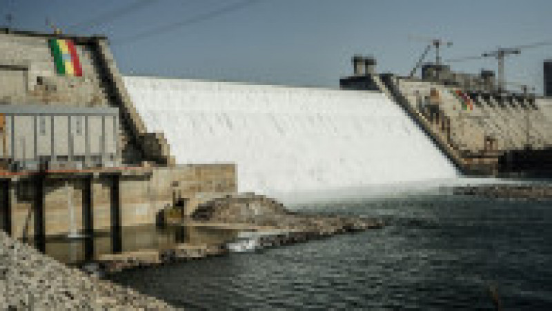 Proiectul mega-barajului, lansat în 2011 pentru un cost de patru miliarde de dolari, urmează să dubleze producţia actuală de energie electrică a Etiopiei, la care au acces doar aproximativ jumătate din cei aproximativ 120 de milioane de locuitori. Sursa foto: Profimedia Images | Poza 14 din 19