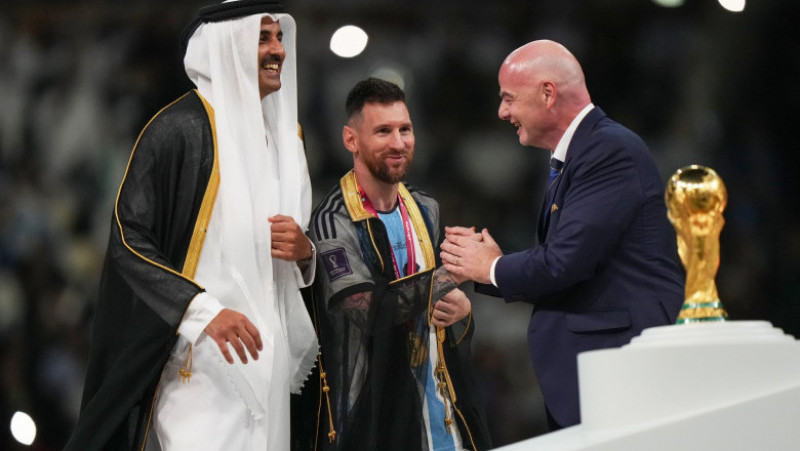Căpitanul Argentinei, Lionel Messi, a fost desemnat de FIFA cel mai bun jucător al ediţiei 2022 a Cupei Mondiale de fotbal din Qatar. Foto: Profimedia