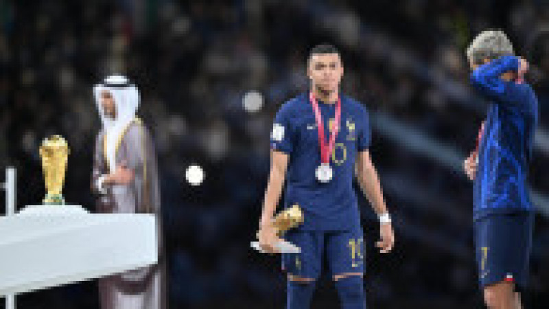 Kylian Mbappe a câştigat titlul de golgheter (Gheata de Aur) a Cupei Mondiale de fotbal din Qatar, cu opt goluri, după tripla reuşită duminică. Foto: Profimedia Images | Poza 10 din 32