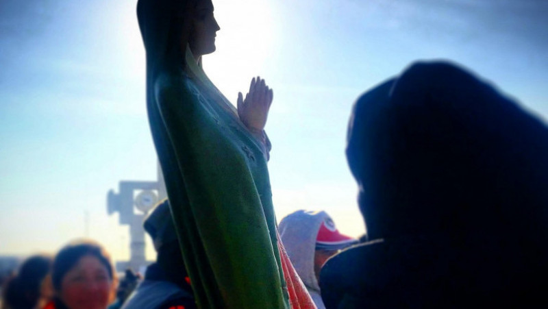 Număr uriaș de pelerini, la Fecioara din Guadalupe, după o pauză de doi ani. Foto: Profimedia
