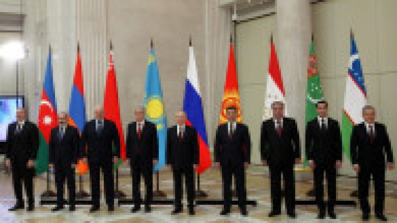 Putin a organizat la Sankt Petersburg un summit informal al țărilor membre CSI. Foto: Profimedia Images | Poza 7 din 7