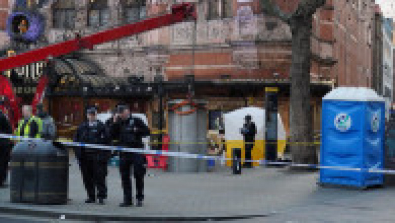 Un bărbat a murit în Londra după ce a fost strivit de un pisoar telescopic. Foto: Profimedia | Poza 5 din 5