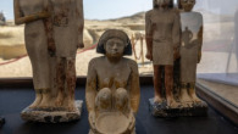 Arheologii egipteni au scos la iveală patru morminte de demnitari din perioada faraonilor şi o mumie de peste 4.000 de ani la Saqqar. Foto: Profimedia | Poza 18 din 20