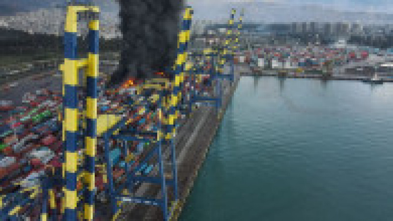 Un incendiu puternic izbucnit în portul turc Iskenderun de la Marea Mediterană. FOTO: Profimedia Images | Poza 9 din 10