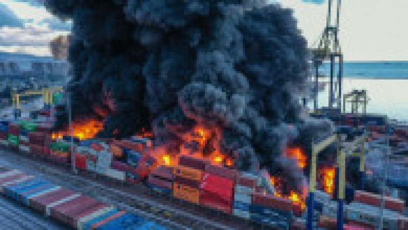 Un incendiu puternic izbucnit în portul turc Iskenderun de la Marea Mediterană. FOTO: Profimedia Images | Poza 4 din 10