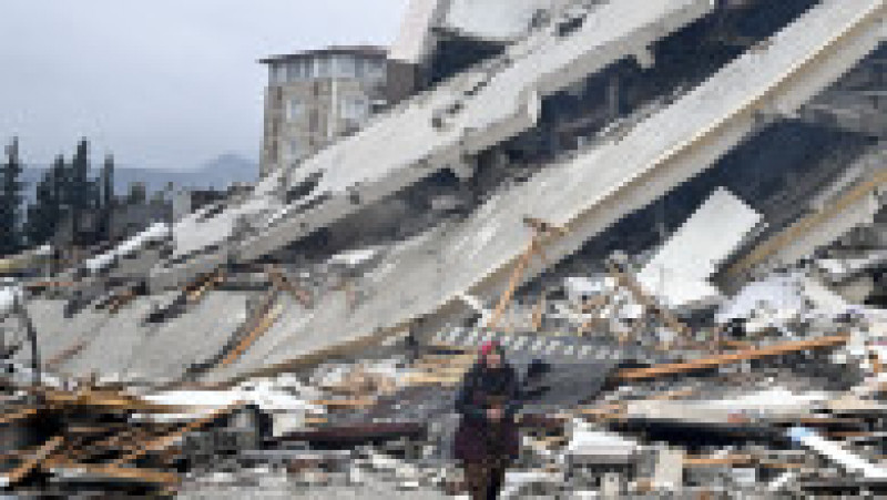 Urmările celor două cutremure de peste 7,5 grade care au lovit astăzi Turcia - orașul Hatay. Sursa foto Profimedia Images | Poza 17 din 76