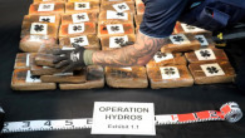 Autorităţile neozeelandeze au recuperat peste 3 tone de cocaină găsită plutind în Oceanul Pacific. Foto: Profimedia | Poza 2 din 5