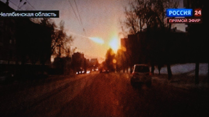 În urmă cu 10 ani, pe 15 februarie 2013, un corp ceresc intrat în atmosfera Pământului a explodat deasupra regiunii Celeabinsk din Rusia. Sursa foto Profimedia Images